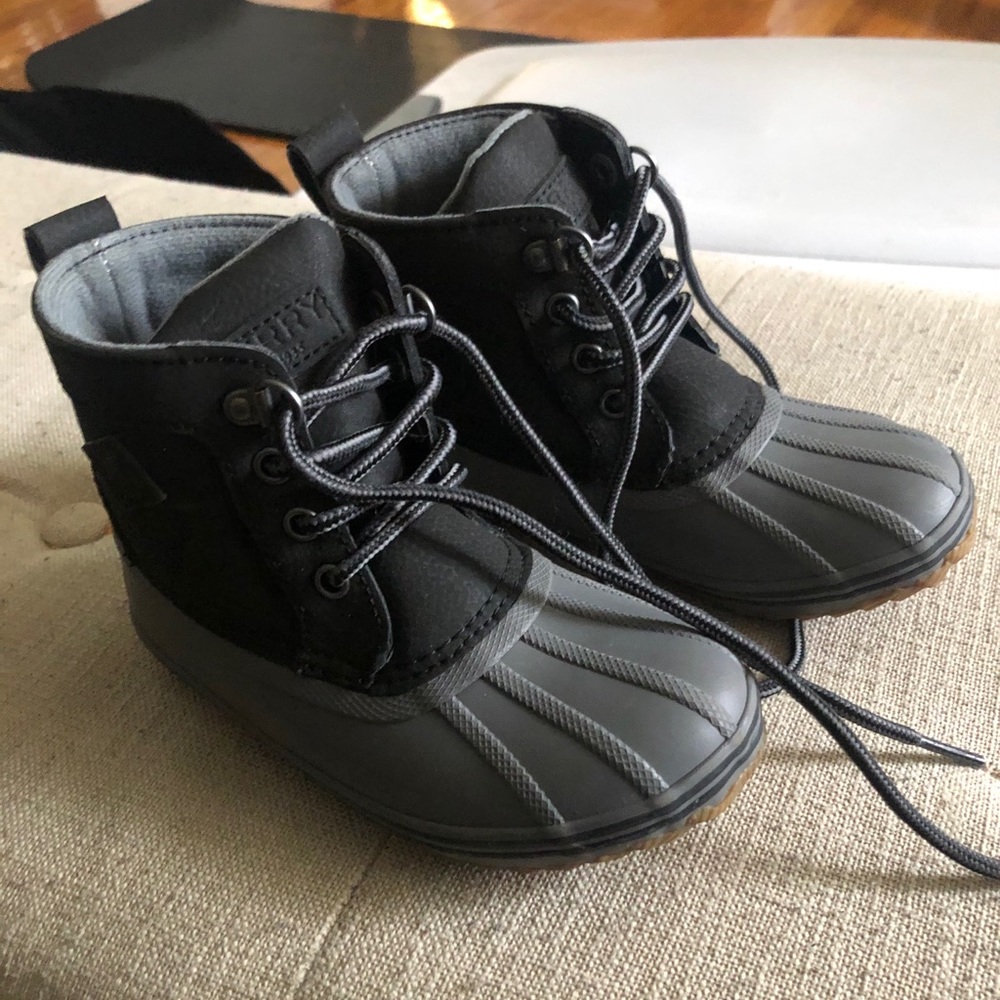 Toddler duck boots